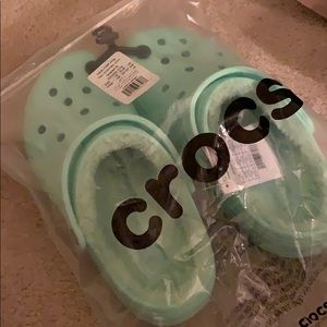 CROCS Baya Lined Clogs, Neo Mint -  Men 9/Women 11